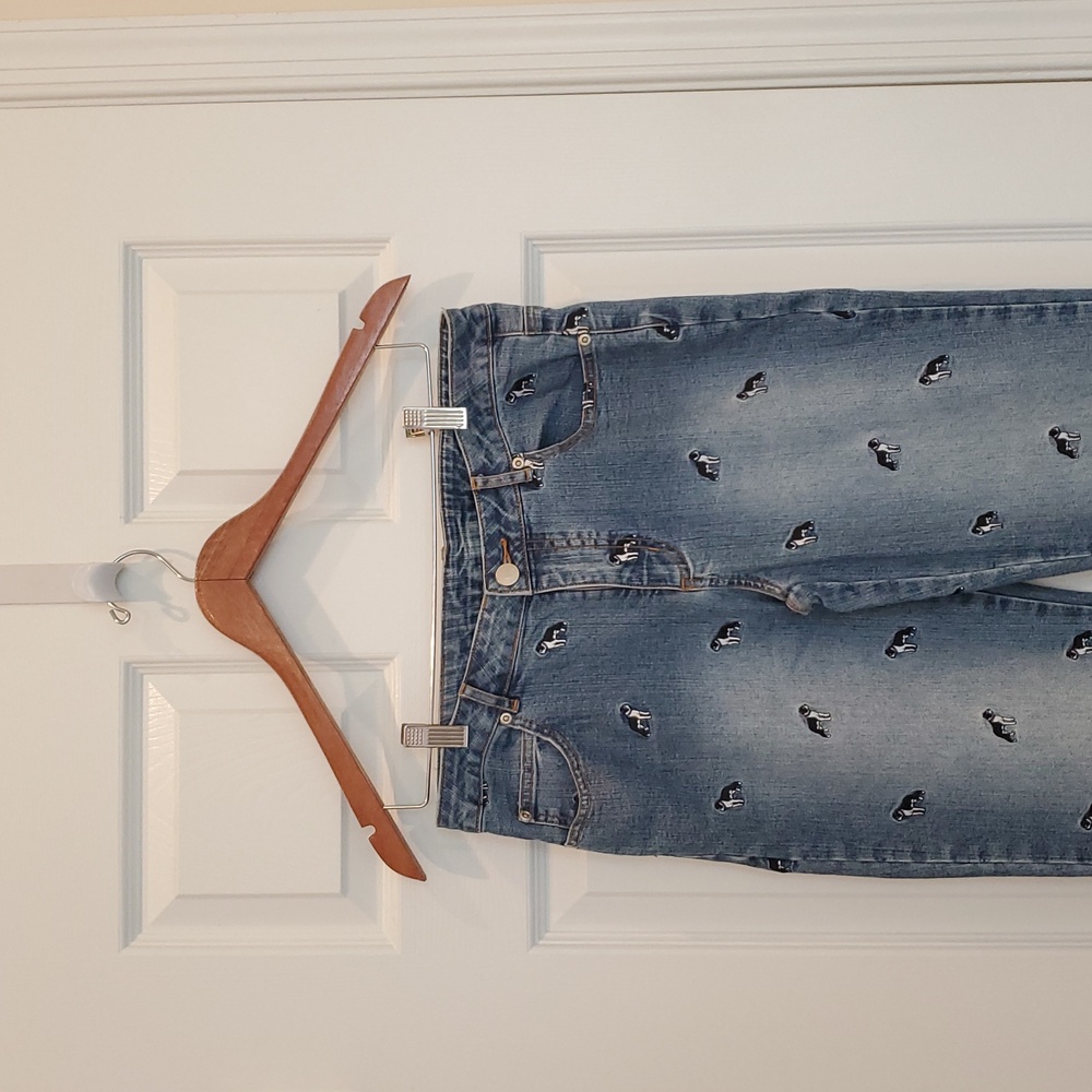 Lilly Pulitzer Blue Jeans Denim with Dog Embrodery - Picture 3 of 16